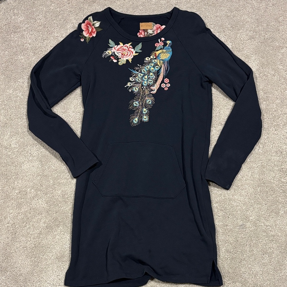 DRIFTWOOD Navy dress with Vibrant Embroidery